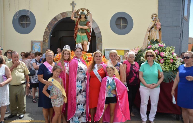 Castillo Romeral cierra sus fiestas con la romer�a marinera 