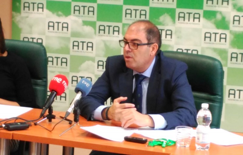 Aprobada la Ley de Aut�nomos