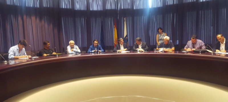 Canarias cuenta con 4,82 millones de euros para estrategias de desarrollo en zonas pesqueras