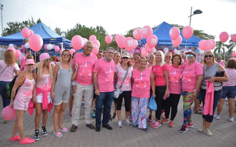 La IV caminata contra el C�ncer de Mama reuni� a 700 personas en Maspalomas  