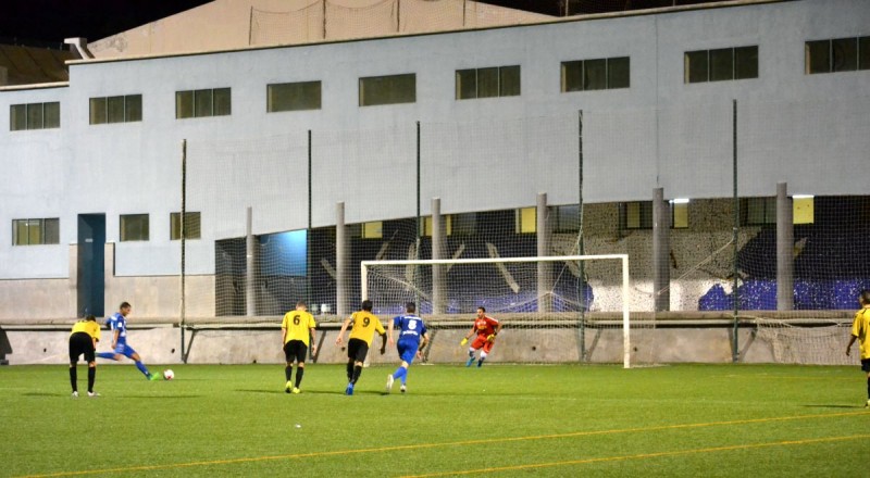 El San Fernando afianza su liderazgo en la 3� Divisi�n