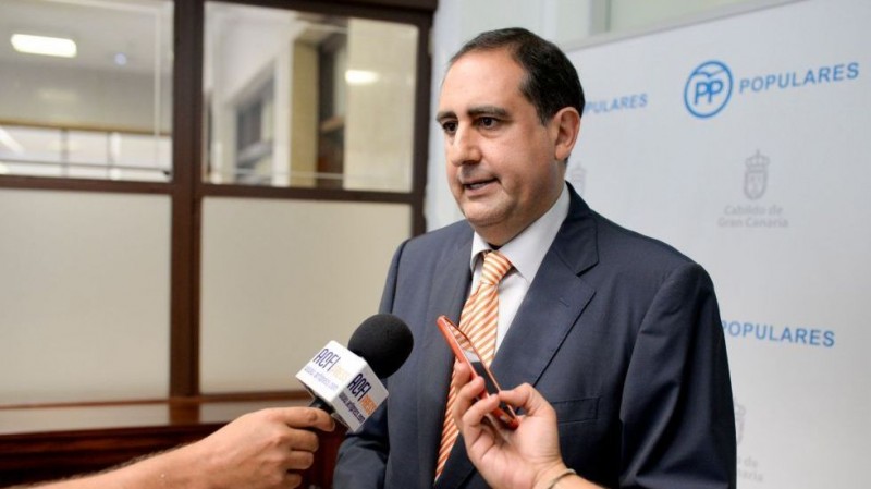 El PP exige una rectificaci�n a Antonio Morales por comparar a Rajoy con Hitler y Mussolini 