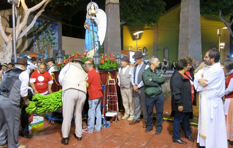 Vecindario celebra este s�bado la romer�a ofrenda a  San Rafael