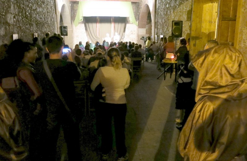 Santa Luc�a vive las tradiciones de la �Noche de Finaos� 