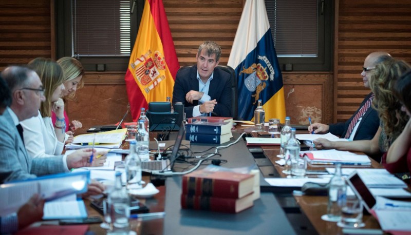 Canarias aprueba el mayor presupuesto de la historia 