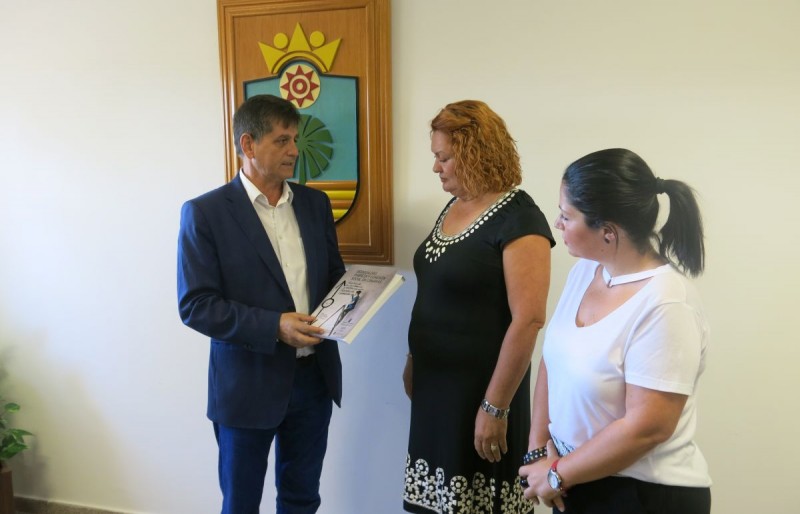 Santa Luc�a y el Comisionado de Inclusi�n Social trabajar�n juntos contra la pobreza