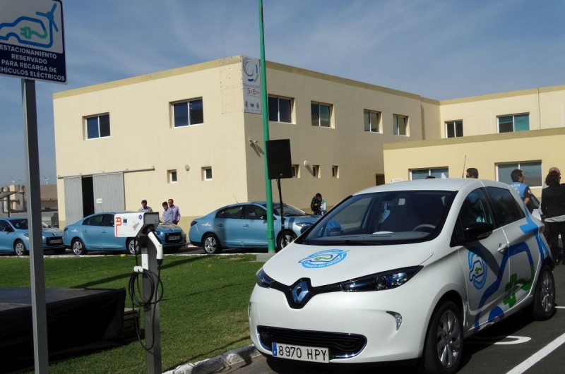 El Sureste instala 4 puntos de recarga 100% renovables para veh�culos el�ctricos 