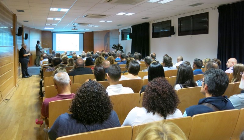 La APP y la web �Turismo & Comercio de Santa Luc�a� aumentan su oferta 