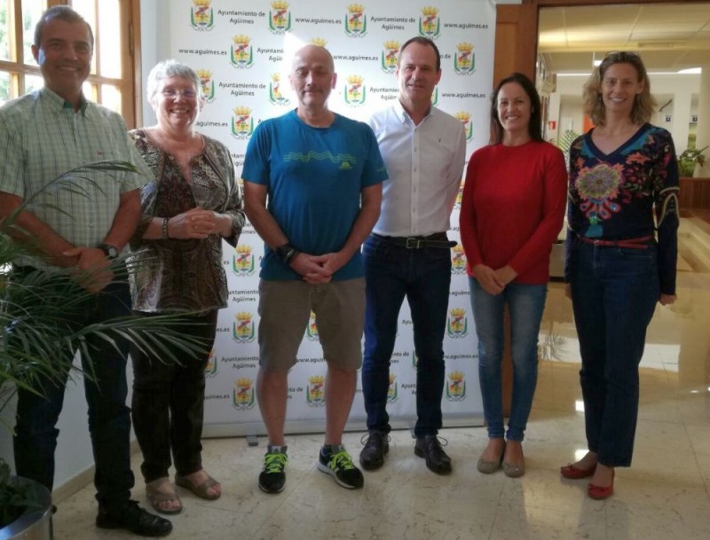 Ag�imes recibe al aventurero Colin Sanders 