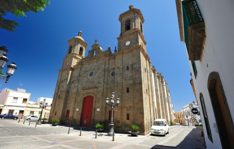 Ag�imes dar� las Campanadas de Fin de A�o con TVE