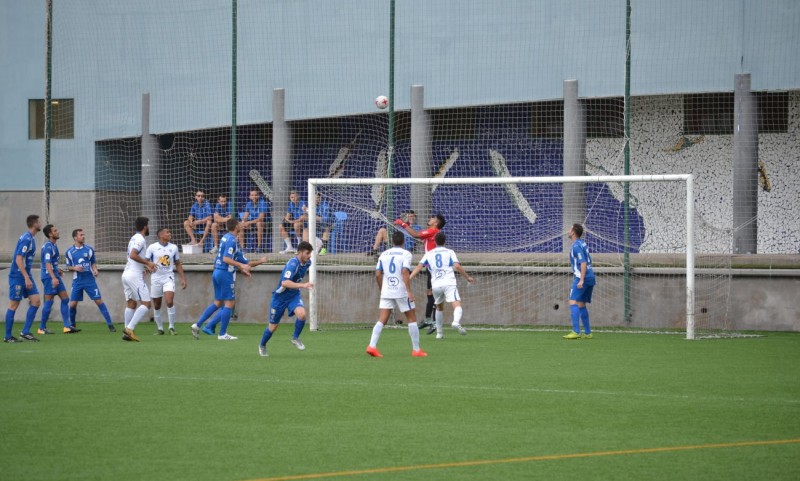 El San Fernando golea 5 � 1 y recupera el liderato de la Tercera Divisi�n