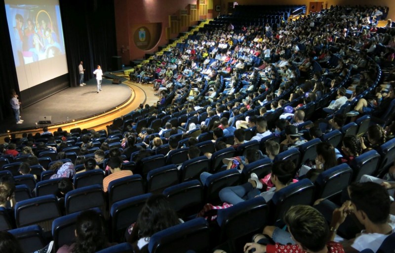 J�venes de Santa Luc�a aprenden a comunicarse mejor en las V Jornadas de Inteligencia Emocional 