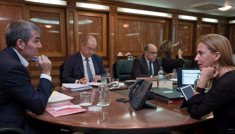 Canarias eleva al Ministerio de Hacienda su propuesta de financiaci�n auton�mica