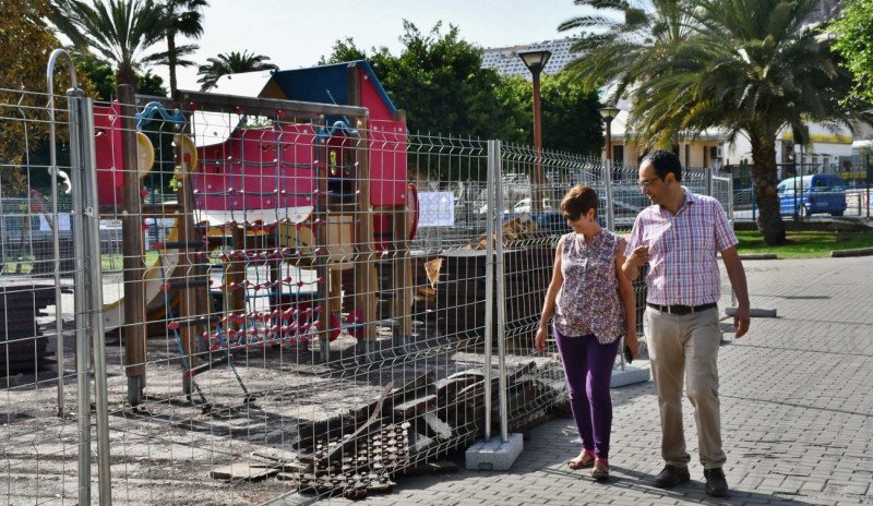 Mog�n invierte m�s de 178.000 euros en la reforma de 14 parques infantiles