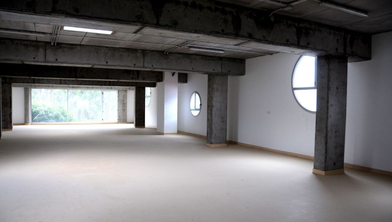 El Ayuntamiento destina 200.000 euros para equipar el Gimnasio Municipal de Castillo del Romeral 