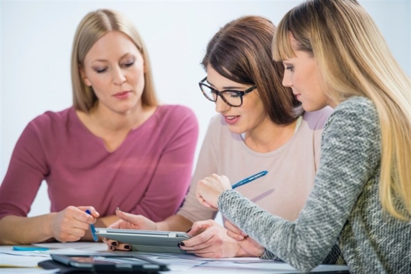 El Cabildo impulsa el fomento del empleo entre las mujeres con 400.000 euros