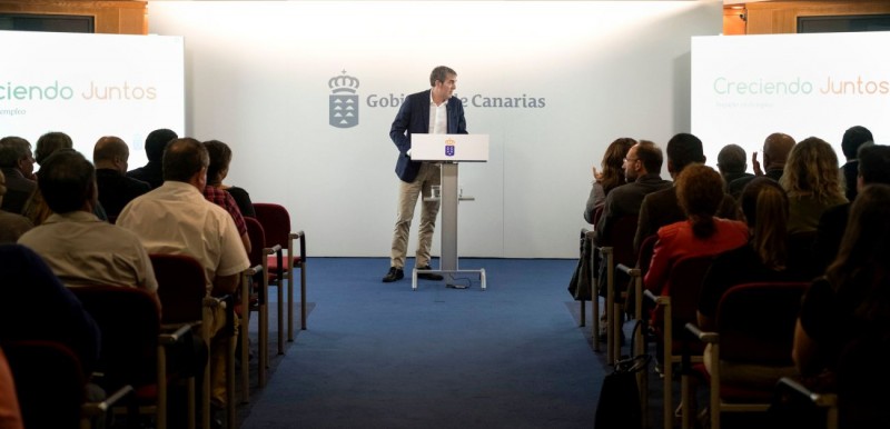 Clavijo presenta los resultados del proyecto �Crecer Juntos� 