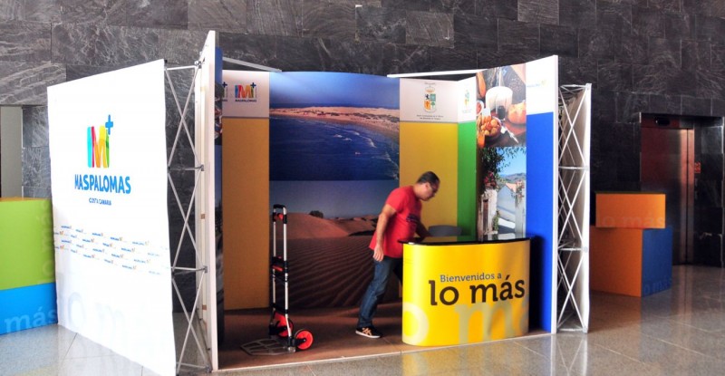 El V Foro de Turismo de Maspalomas recibe la visita del Rey de Espa�a, Felipe VI