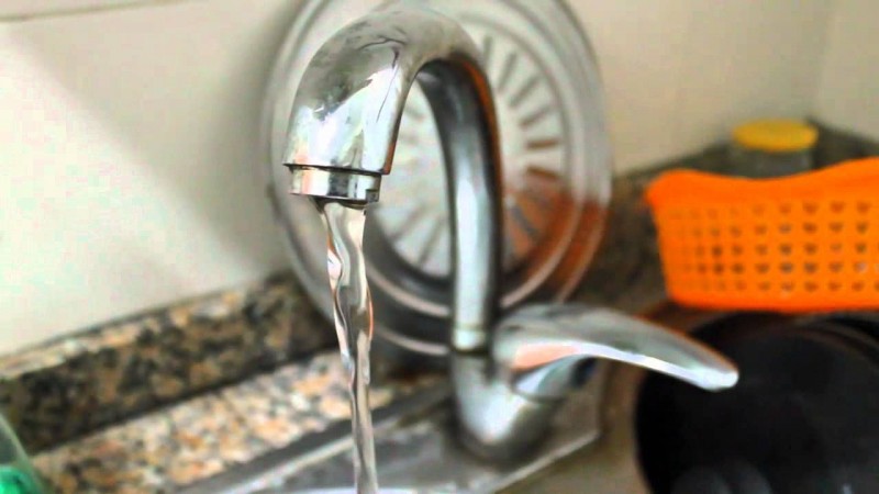 Salud P�blica restringe el consumo humano del agua de abasto en Arguinegu�n