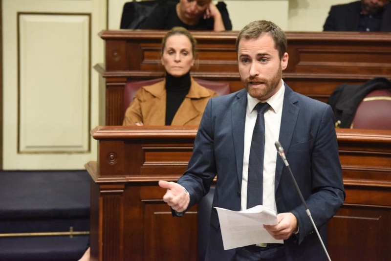 Isaac Castellano explica la modificaci�n del decreto para la actividad tur�stica de restauraci�n