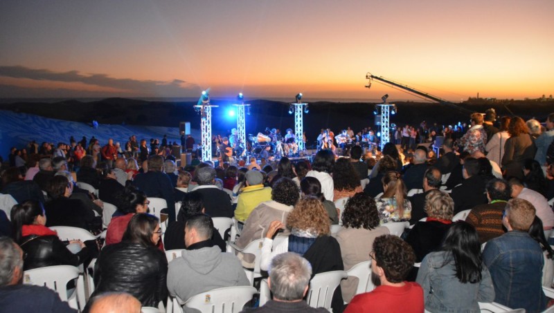 Olga Cerpa llena de luz y m�sica las Dunas en el concierto de A�o Nuevo