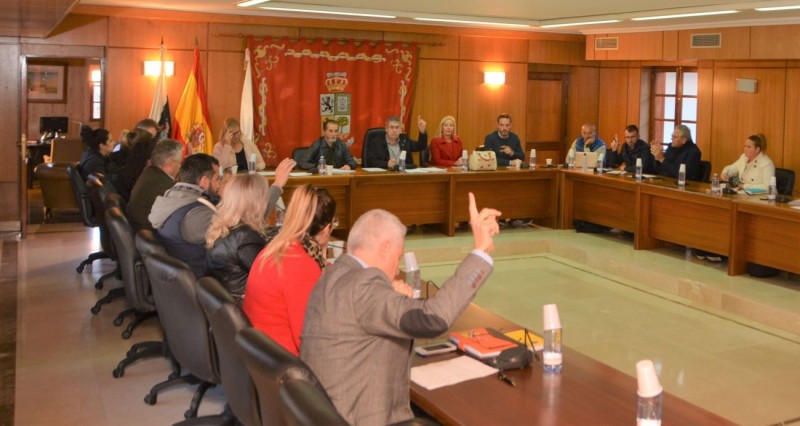 Tirajana apoya la equiparaci�n salarial que piden la Polic�a Nacional y la Guardia Civil