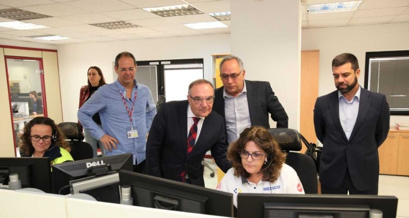 Sanidad continuar� potenciando la red de emergencias extrahospitalarias en Canarias