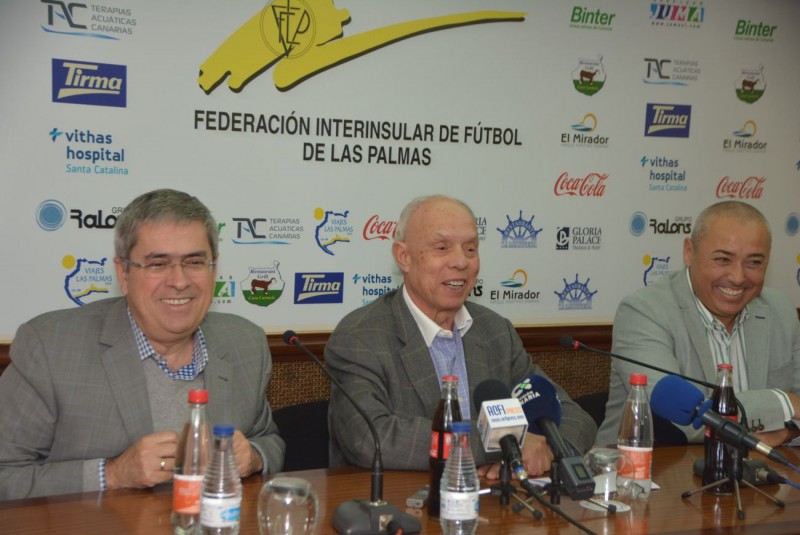Vicente Del Bosque inaugura la Ciudad Deportiva de Castillo del Romeral   