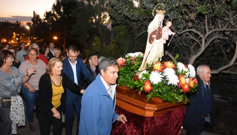 Santa �gueda pasea por El Pajar