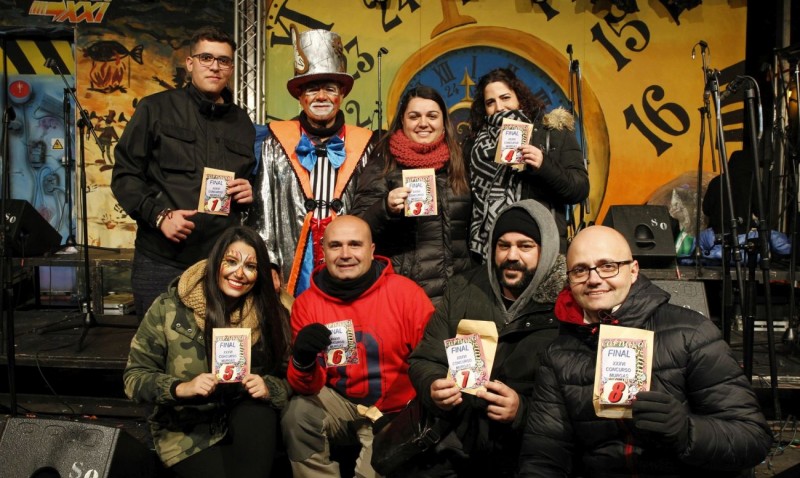 Ag�imes celebra la XXXVI Final del Concurso de Murgas