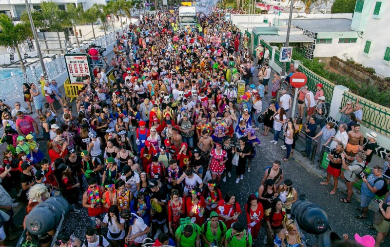La Cabalgata del Carnaval Internacional de Maspalomas completa su aforo con 100 carrozas