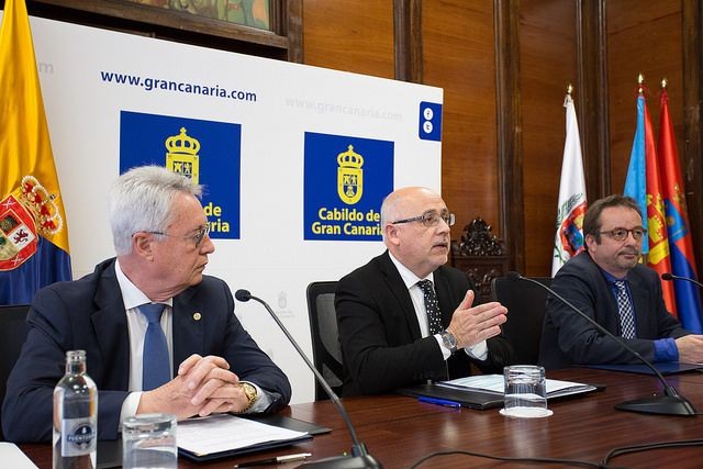 La C�mara y el Cabildo de desarrollar�n acciones formativas por valor de 745.000 euros 