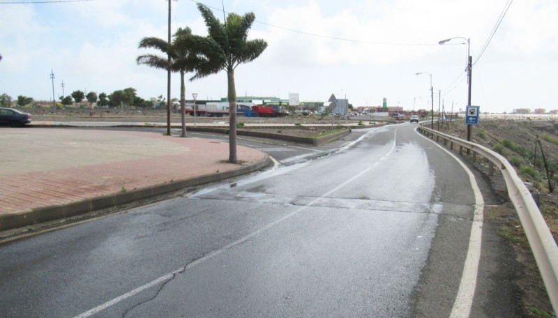 El plan de reasfaltado de Santa Luc�a llega a 24 calles del n�cleo urbano