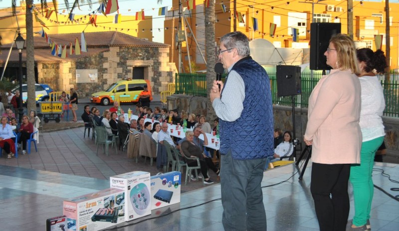 El Pajar re�ne, por Santa �gueda, a los mayores de San Bartolom� de Tirajana  