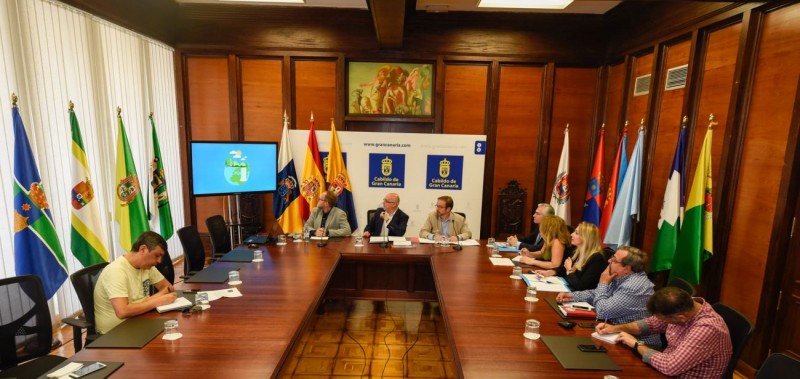 II Sal�n del Veh�culo El�ctrico de Canarias