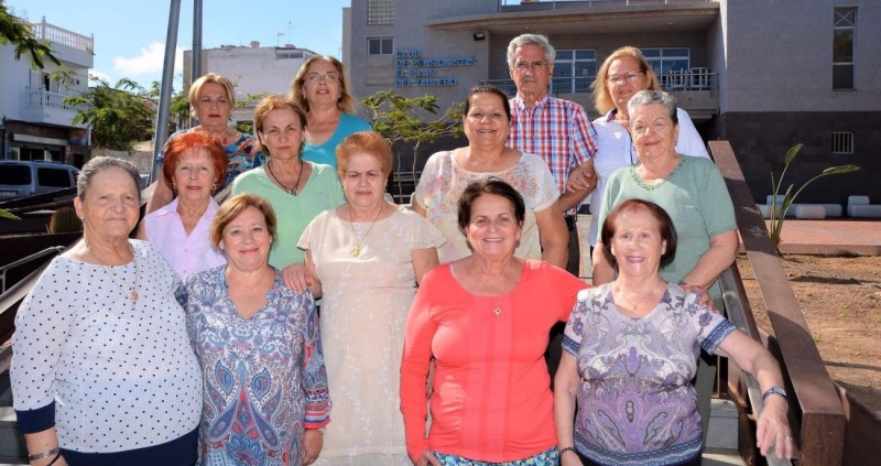 La Cuadrilla de mayores de  El Tablero estrena la comedia musical �Divinas de la muerte�