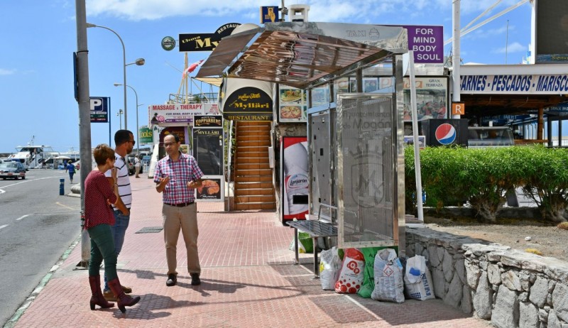 Puerto Rico estrena marquesina en una parada de taxis 