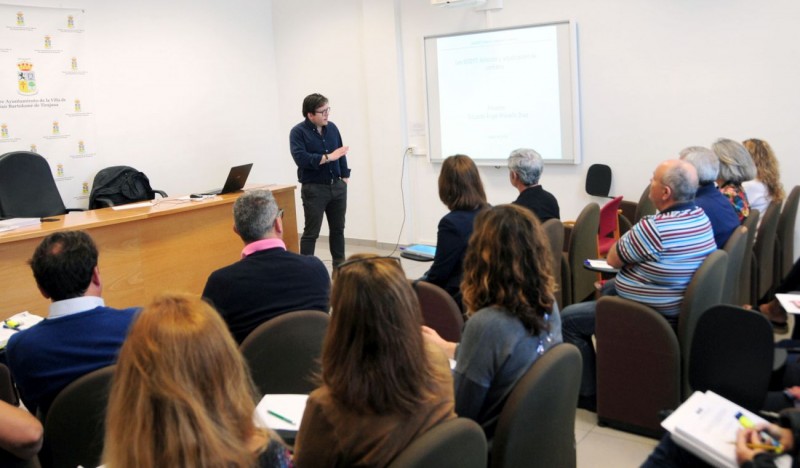 Tirajana forma a sus trabajadores en la nueva Ley de Contratos del Sector P�blico