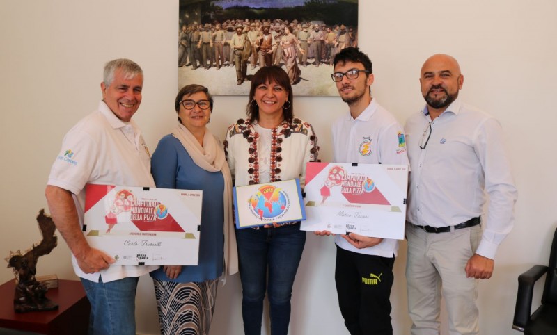 Los creadores de la Mejor Pizza de Espa�a quieren crear escuela en Santa Luc�a 