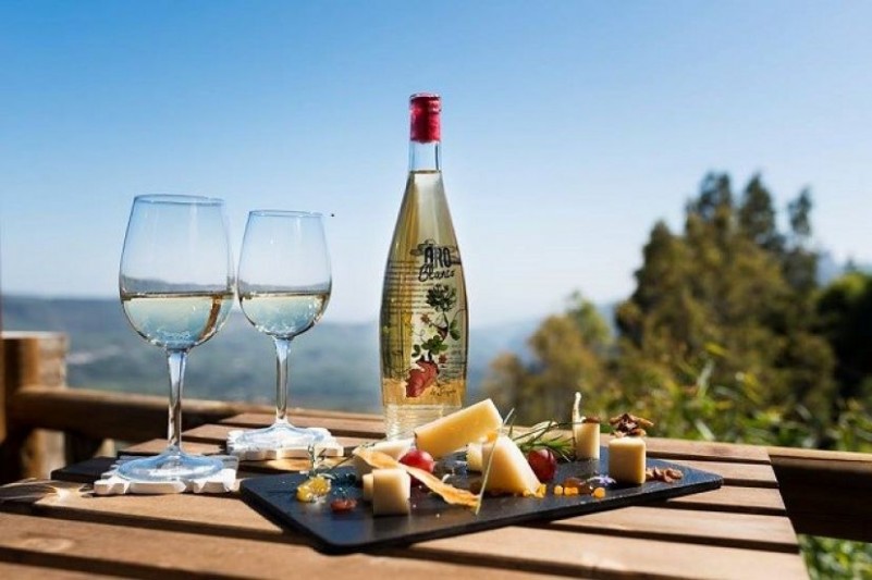 El vino Oro Blanco de Tirajana obtiene la Medalla de Oro en el Concurso Mundial de Bruselas