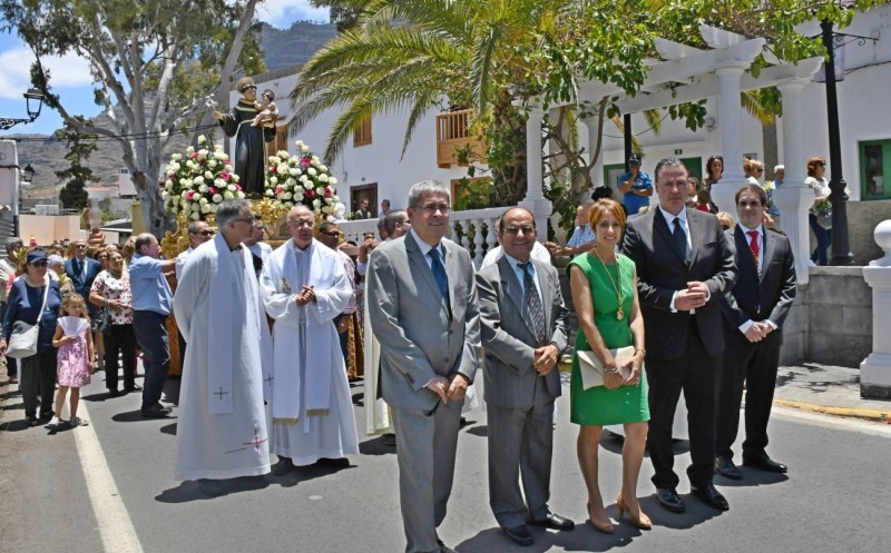 Mog�n muestran su devoci�n a San Antonio El Chico