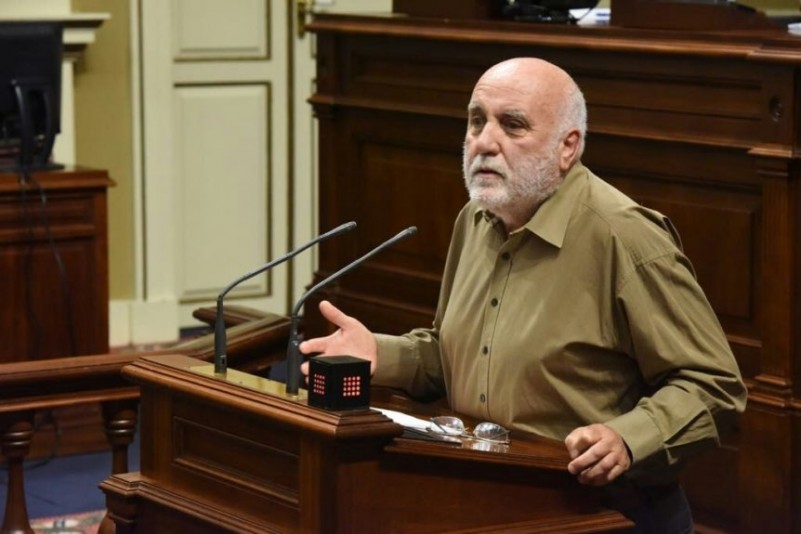  Podemos acusa al Gobierno de �plegarse a la empresa RIU� y no protejer el palmeral del Oasis