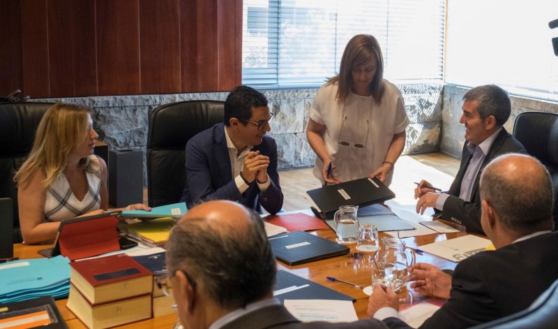 El Gobierno desarrolla el nuevo R�gimen Especial del Peque�o y Mediano Empresario y Profesional