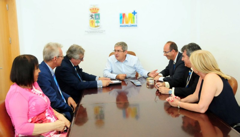 El gobernador rotario �lvarez Tamargo visita Maspalomas