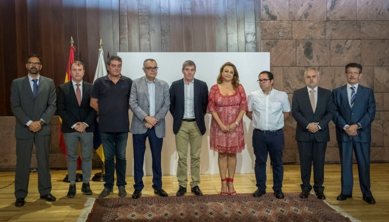 Fernando Clavijo presenta la Estrategia Canaria de Activaci�n para el Empleo