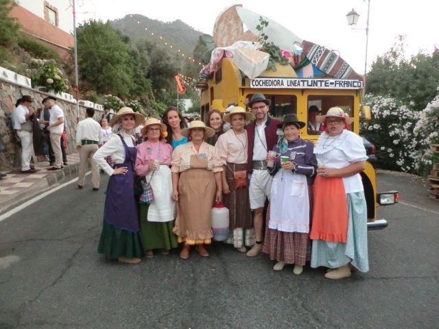 Tunte celebra su tradicional Romer�a de Santiago 