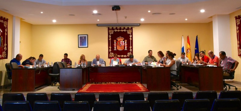 Mog�n se adhiere al 