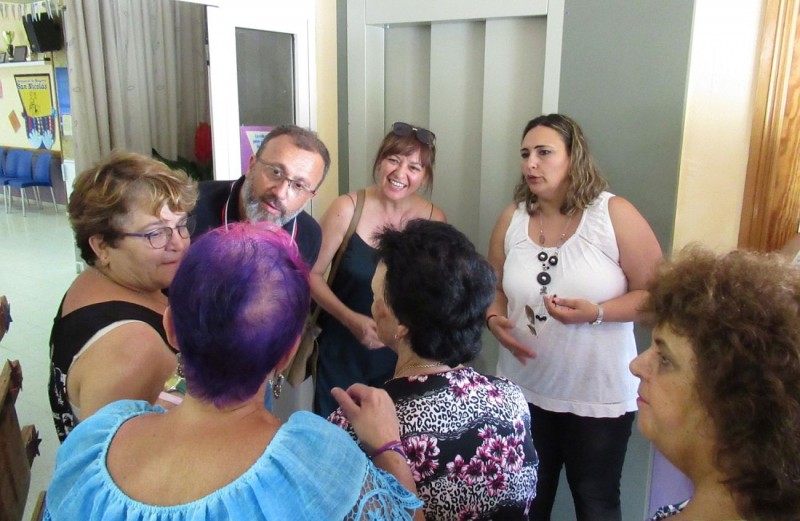 El Centro de Mayores de Sardina estrena ascensor 