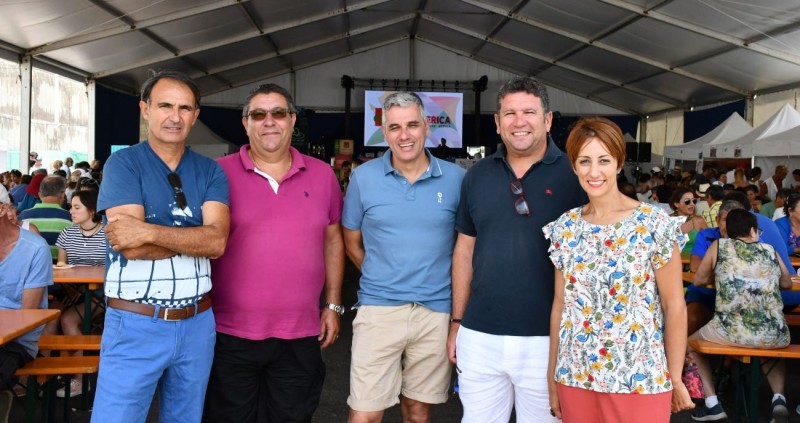 La II Feria del At�n de Mog�n congrega a 5.000 personas en su �ltimo d�a