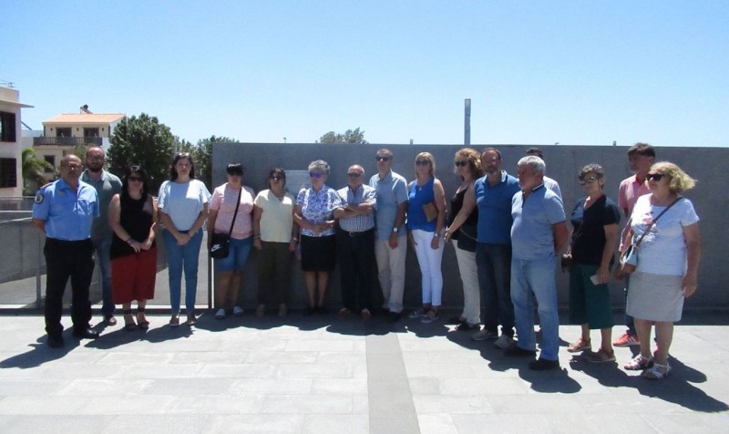 Santa Luc�a homenajea a las v�ctimas del vuelo JK5022 de Spanair 